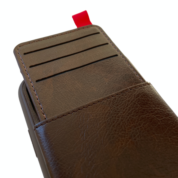 Kunstledercase Braun mit Kartensteckplätzen für iPhone 11 Serie – Bild 3
